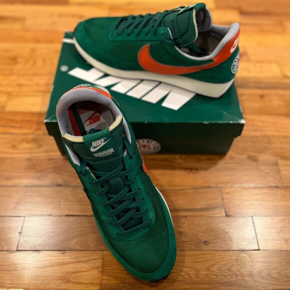 Nike Tailwind 79 Stranger Things Hawkins High School, Green & Orange, Size 13 US - Picture 3 of 8